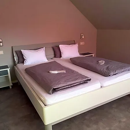 Kellermann Bed & Breakfast 3*